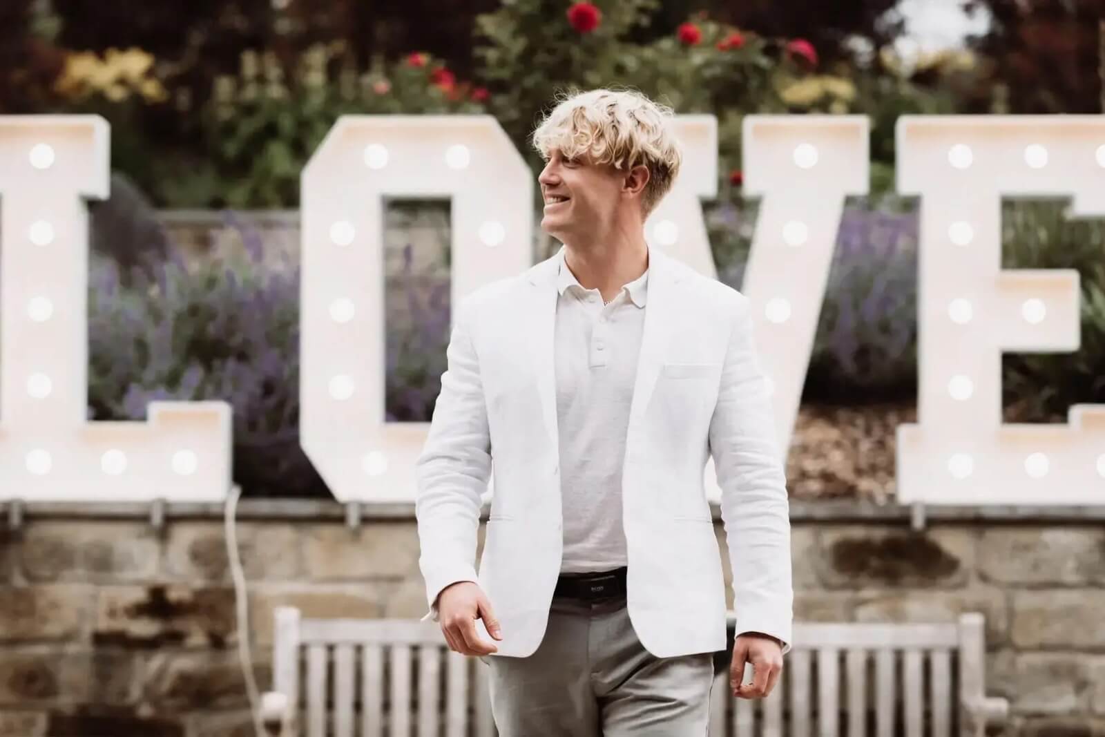 Hochzeits DJ Nathan White Hochzeits DJ Nathan White